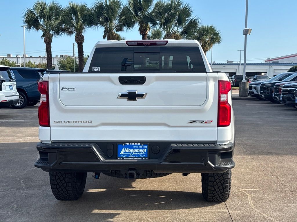 2026 Chevrolet Silverado 1500 ZR2 - 10