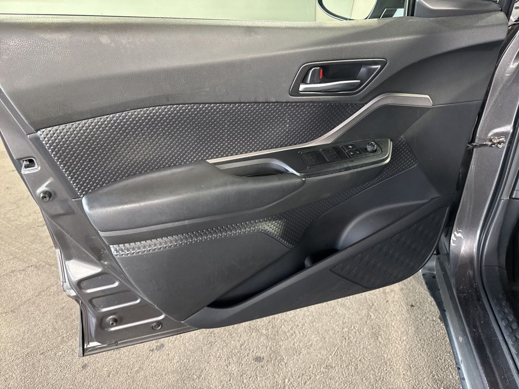 Used Car 2021 Toyota C-hr  Le For Sale Under $25,000 In San Juan, Puerto Rico