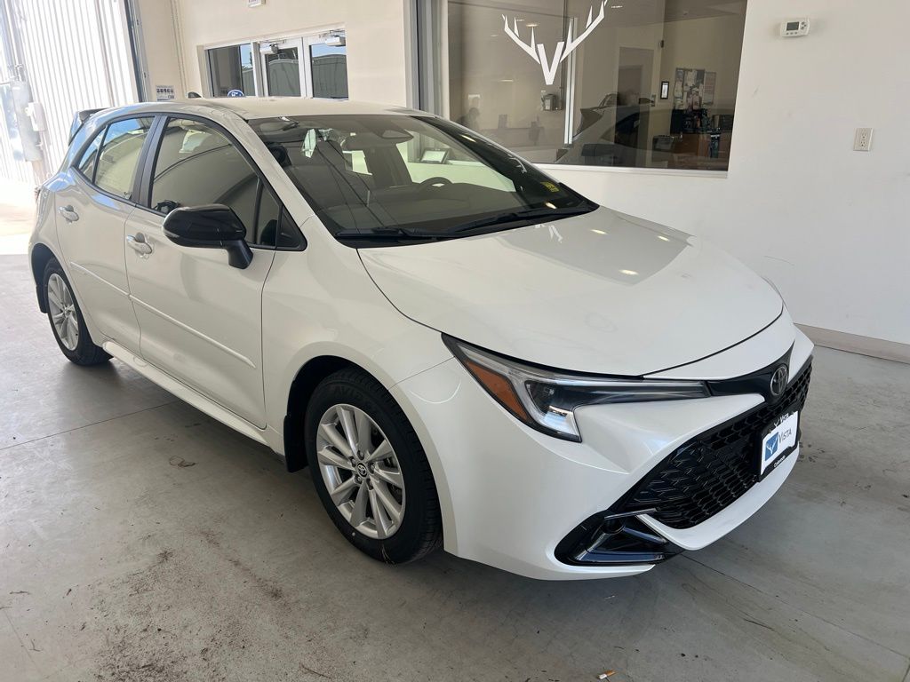 Pearl 2026 Toyota Corolla Hatchback Hatchback Front-Wheel Drive Continuously Variable Transmission