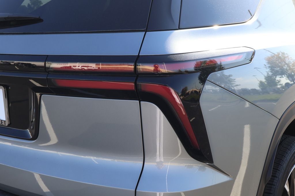 Thumbnail: 2026 Chevrolet Traverse - 7