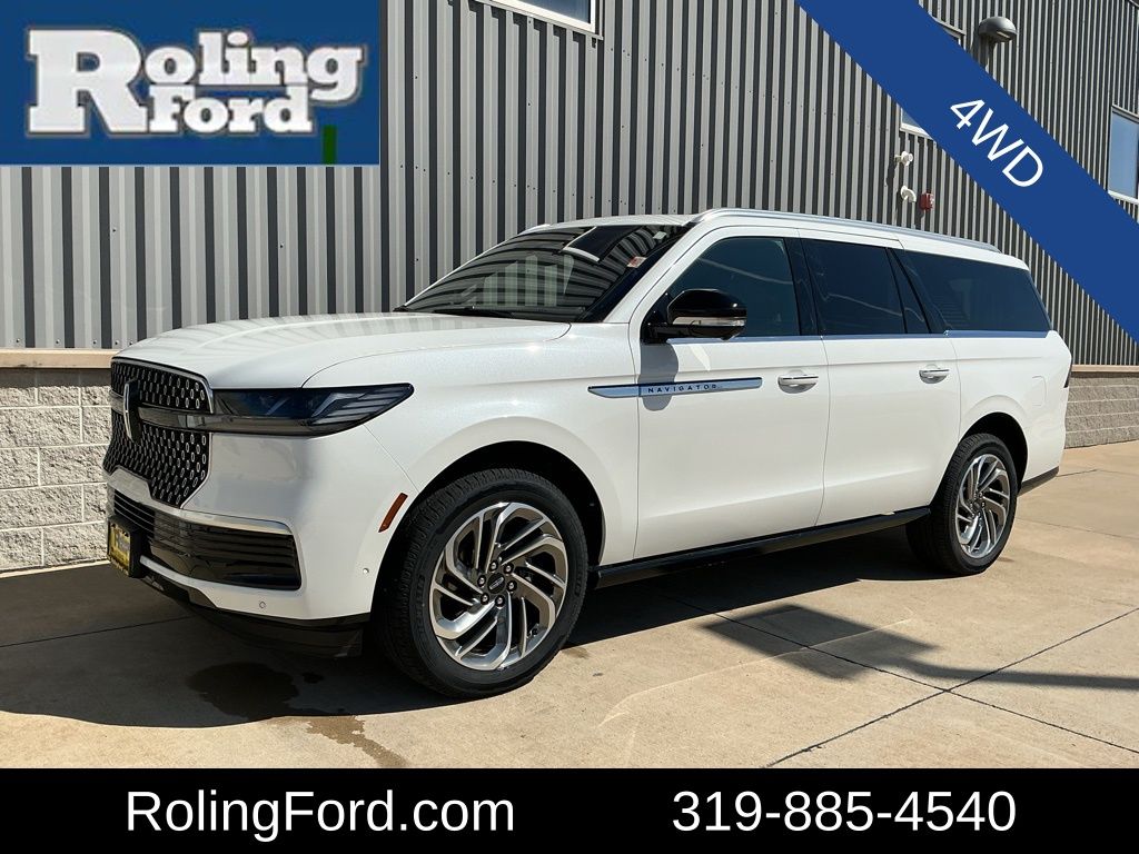White Metallic 2025 Lincoln Navigator L Reserve 4WD SUV / Crossover Four-Wheel Drive Automatic