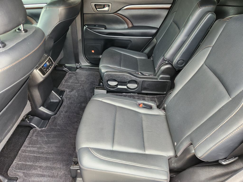 2016 Toyota Highlander Limited Black at Autostrade