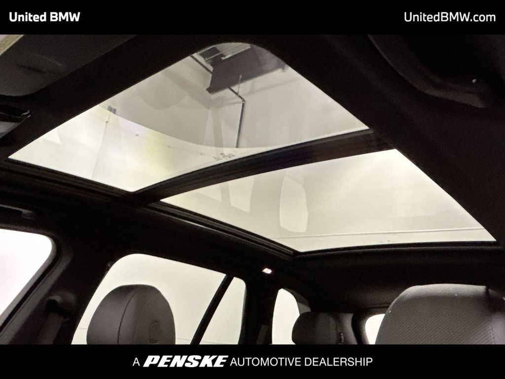 Thumbnail: 2023 BMW X5 - 20