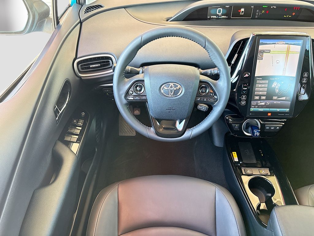 Thumbnail: 2021 Toyota Prius Prime - 10