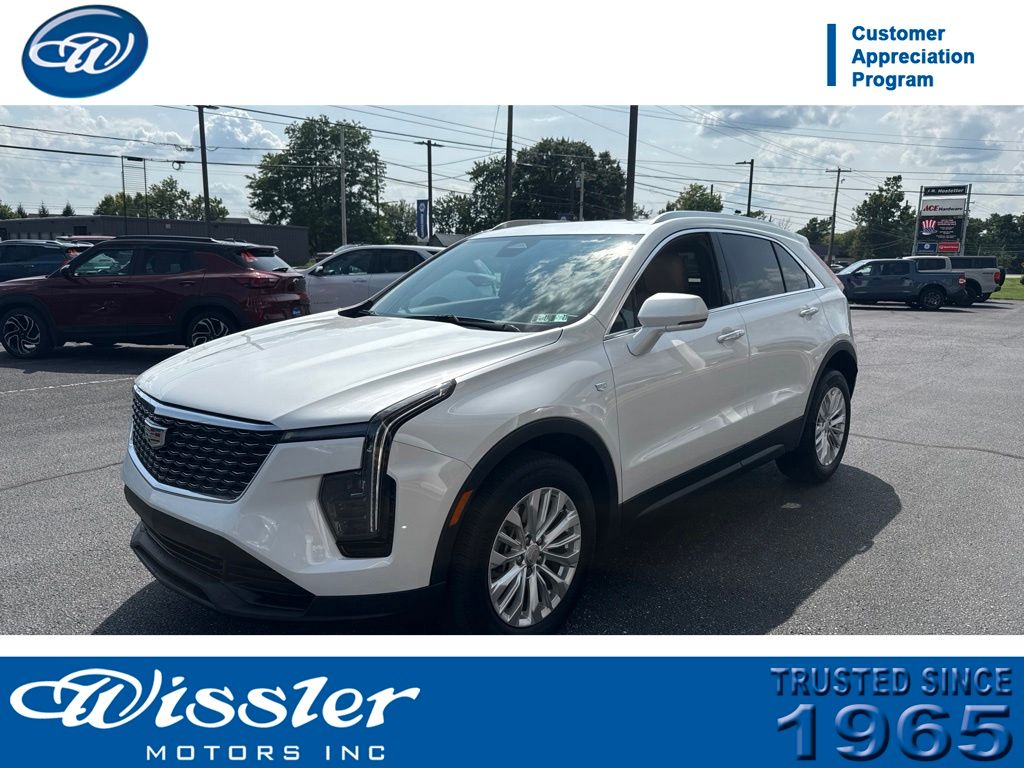  2024 Cadillac XT4 Luxury AWD   
