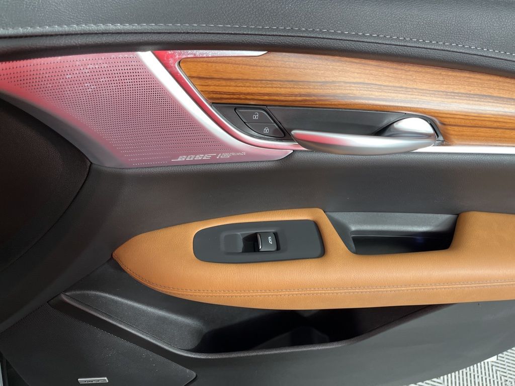 Thumbnail: 2023 Cadillac XT5 - 22