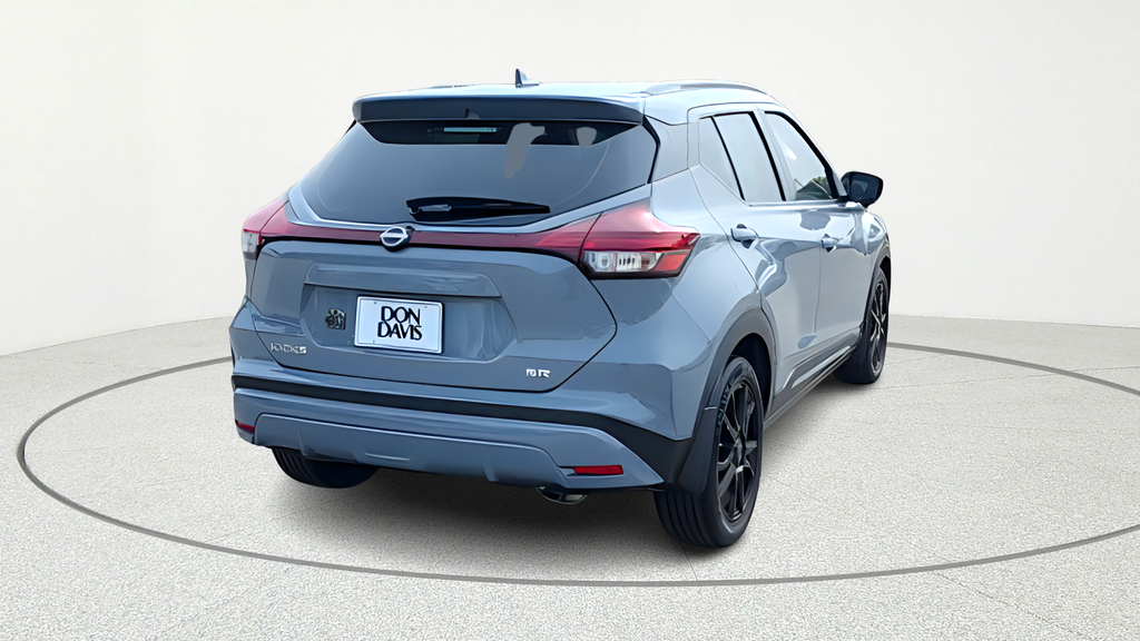 2022 Nissan Kicks