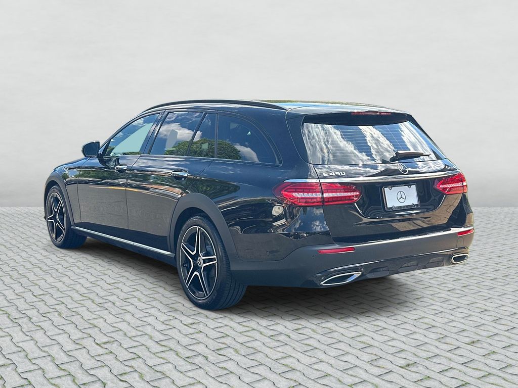 Thumbnail: 2023 Mercedes-Benz E-Class - 15