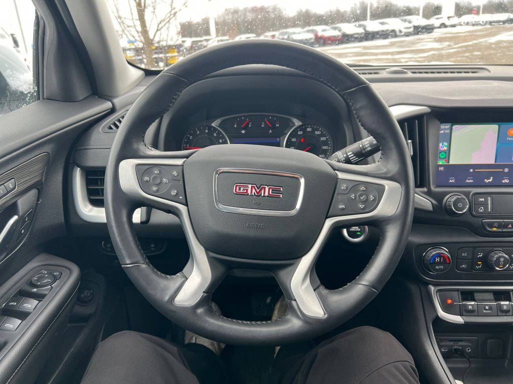 2022 GMC Terrain SLT 11