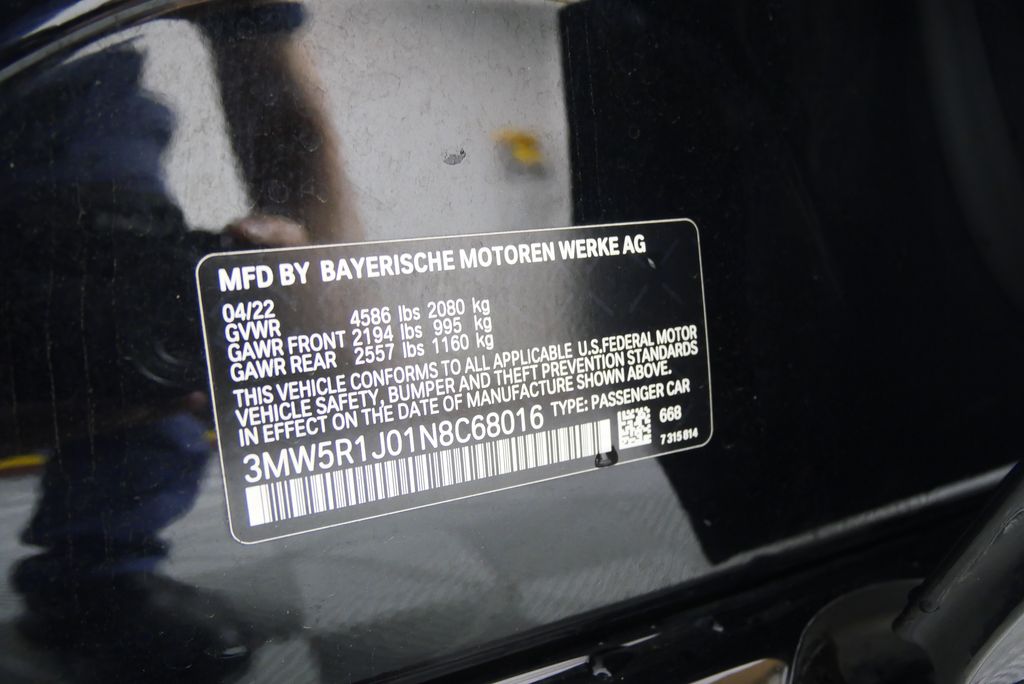 2022 BMW 3 Series 330i 28