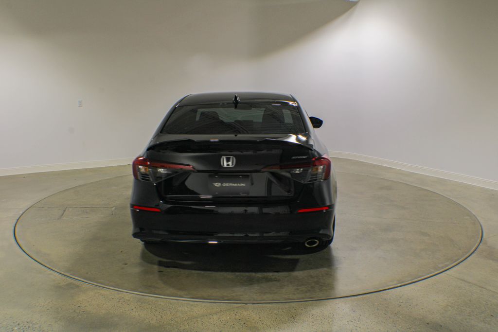 Used 2025  Honda Sport image 5