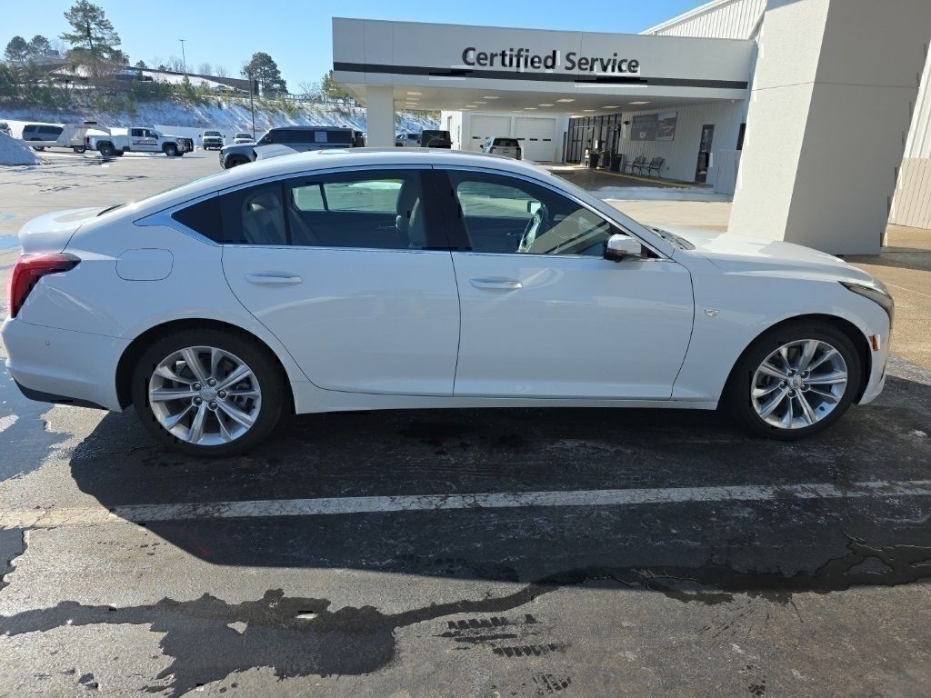 View vehicle photo 7