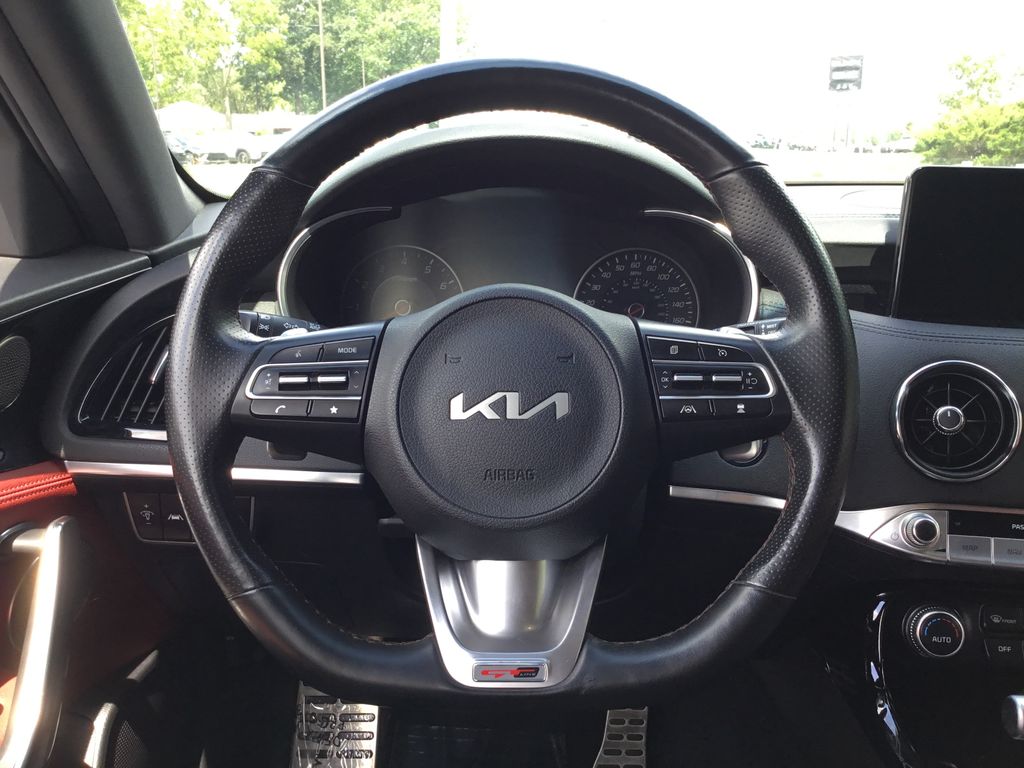 Thumbnail: 2022 Kia Stinger - 19