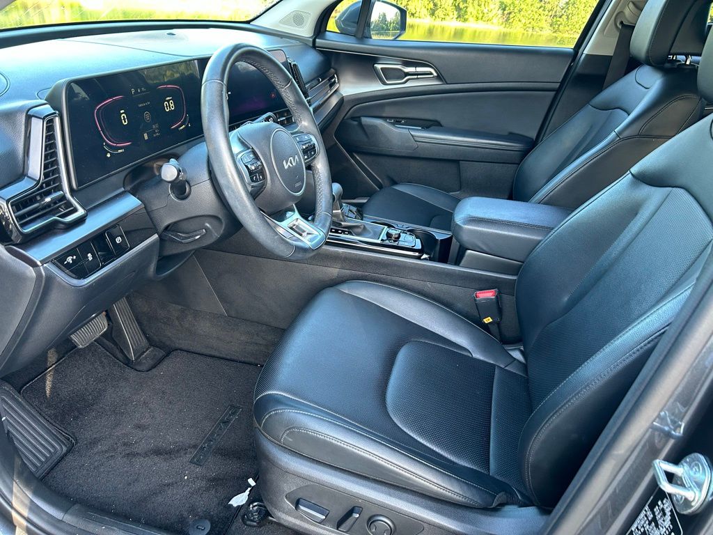 Thumbnail: 2023 Kia Sportage - 14