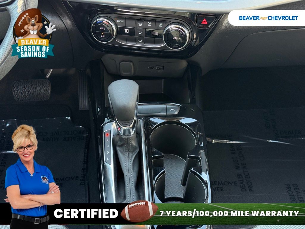 Used 2025 Chevrolet Trax SUV