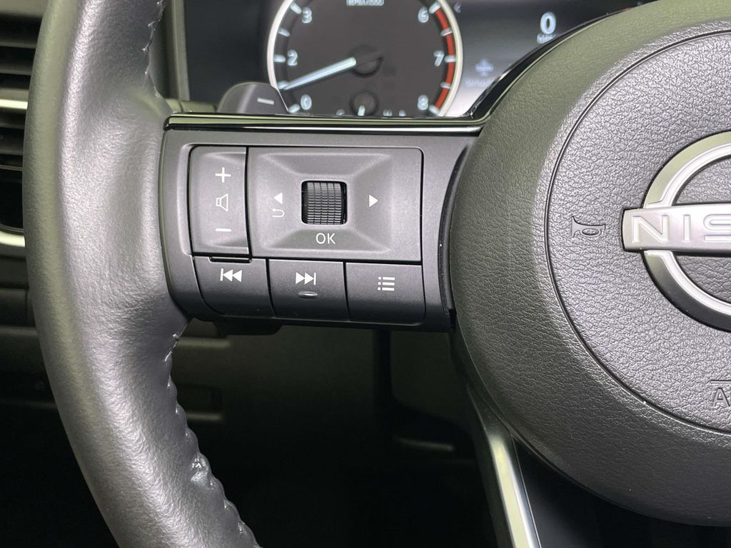 2022 Nissan Rogue SL Gold at Bob Ruth Ford