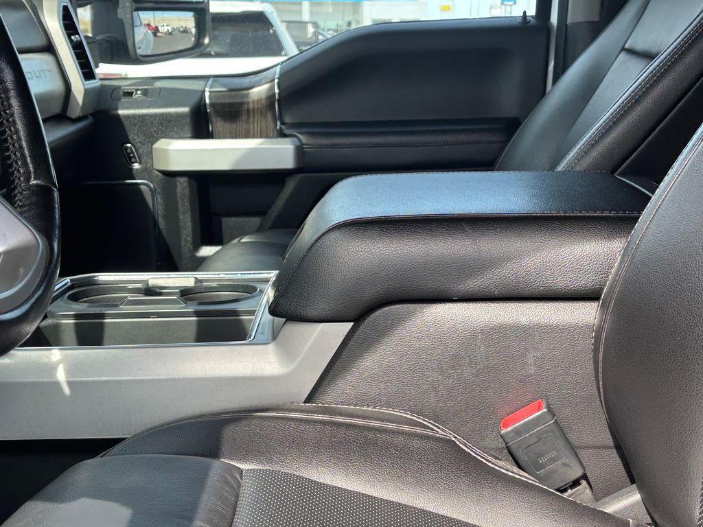 Used Car 2021 Ford F-350sd  Lariat For Sale Under $60,000 In Austin, Texas