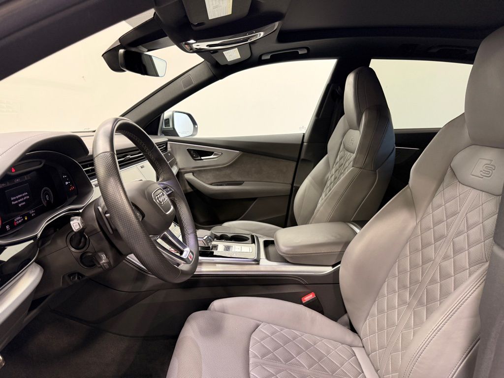 Thumbnail: 2021 Audi SQ8 - 12