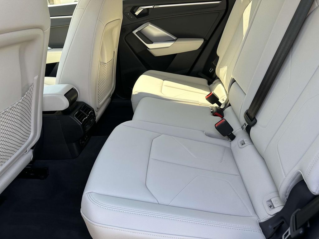 2023 Audi Q3 Premium 15