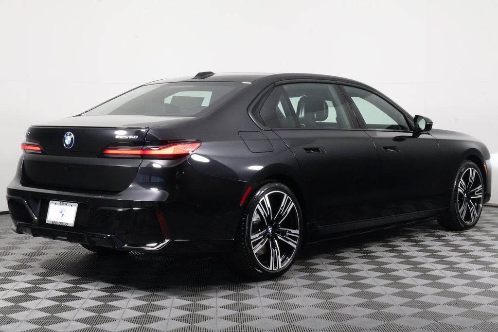 Thumbnail: 2026 BMW i7 - 2