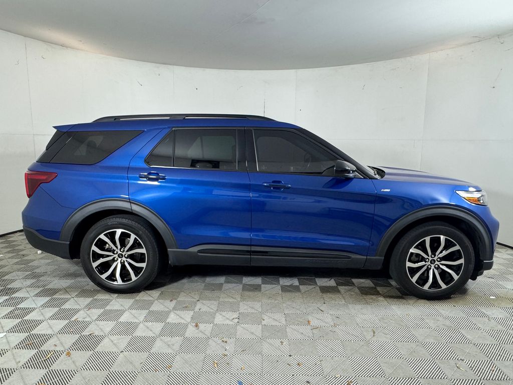 Used 2022 Blue Ford ST-Line image 2