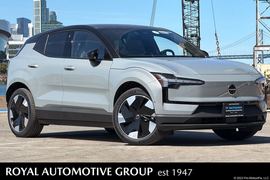 2026 Volvo EX30 Twin Ultra eAWD