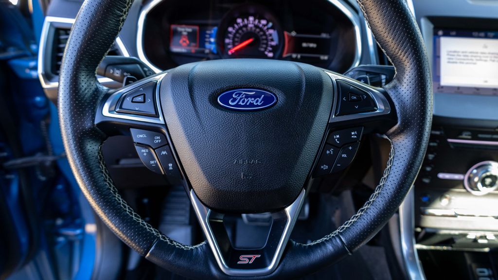 Used 2019 Ford Edge ST 4D Sport Utility