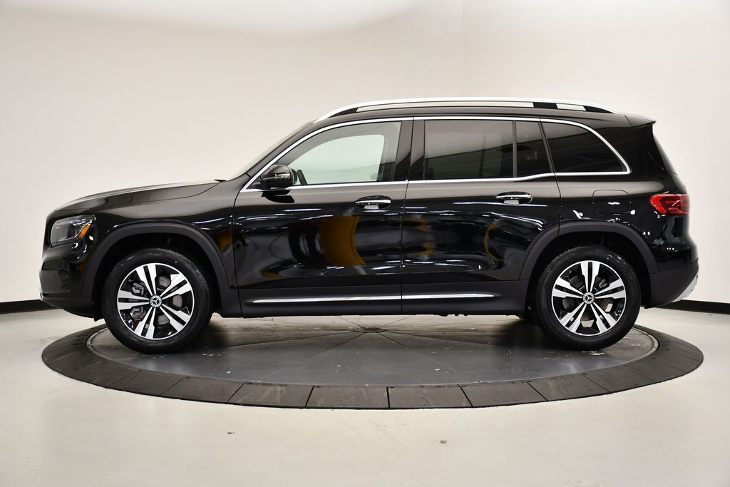 Thumbnail: 2025 Mercedes-Benz GLB - 2