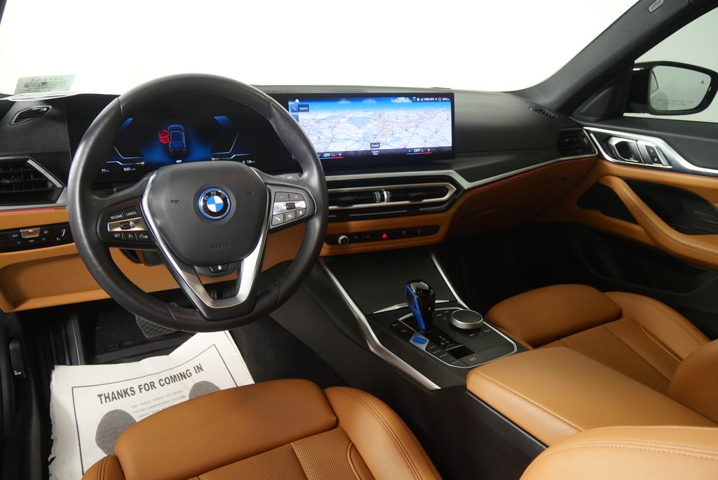 Thumbnail: 2023 BMW i4 - 18