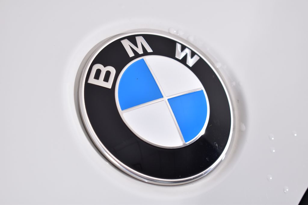 Thumbnail: 2023 BMW X3 - 10