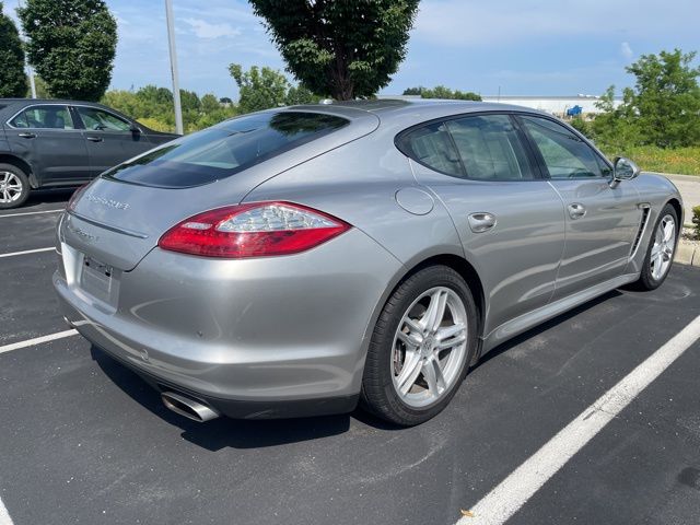 Thumbnail: 2011 Porsche Panamera - 3