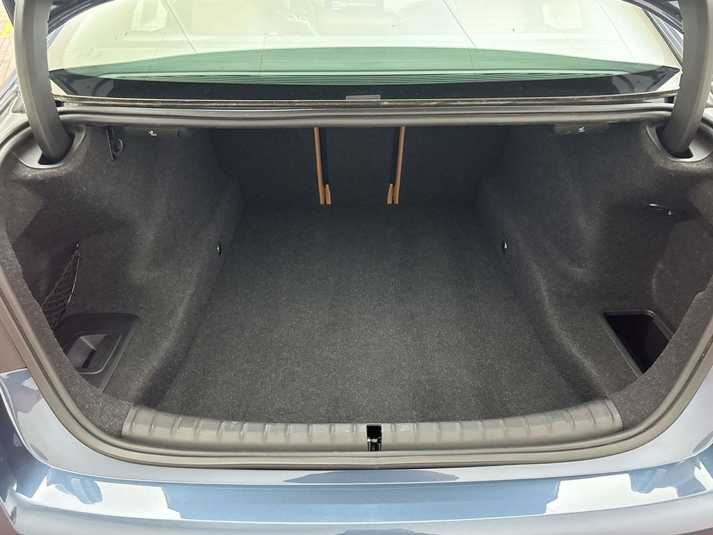 2023 BMW 5 Series 530i xDrive 15