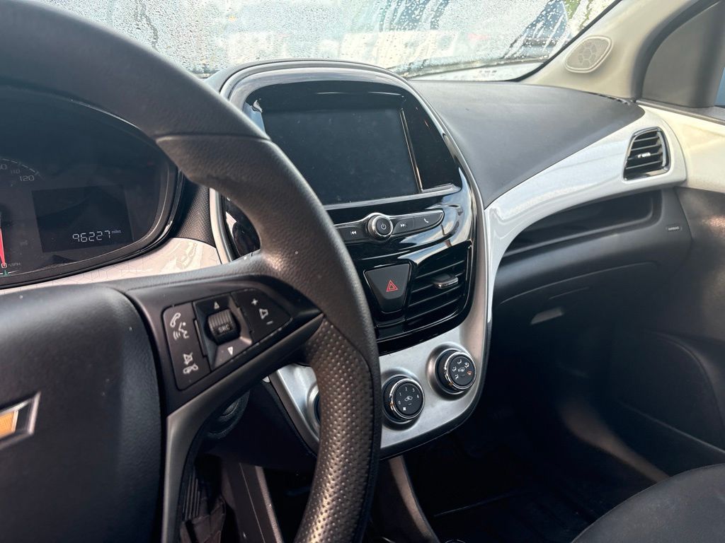 2016 Chevrolet Spark — photo 5