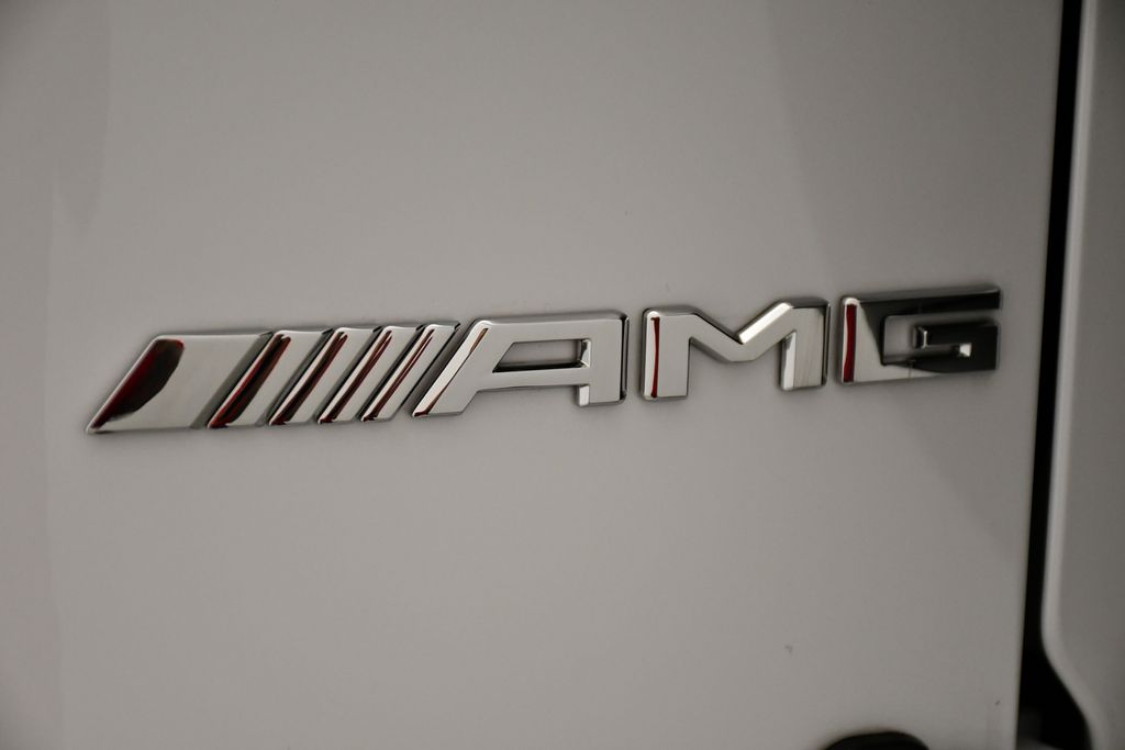 2025 Mercedes-Benz G-Class AMG G 63 9