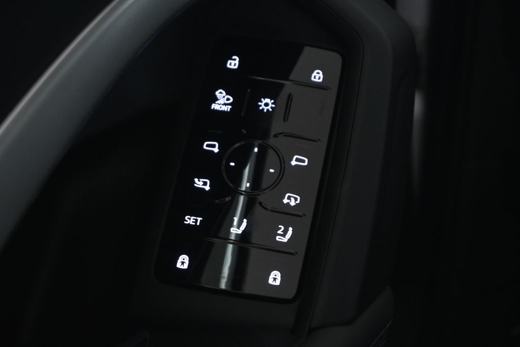 Thumbnail: 2025 Audi Q5 - 28