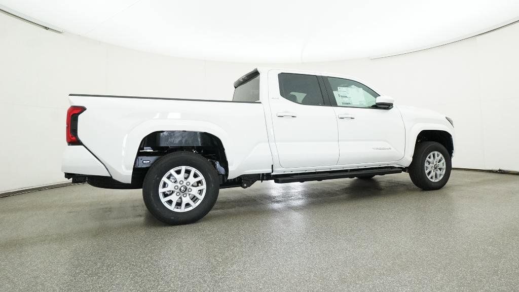 Thumbnail: 2025 Toyota Tacoma - 17