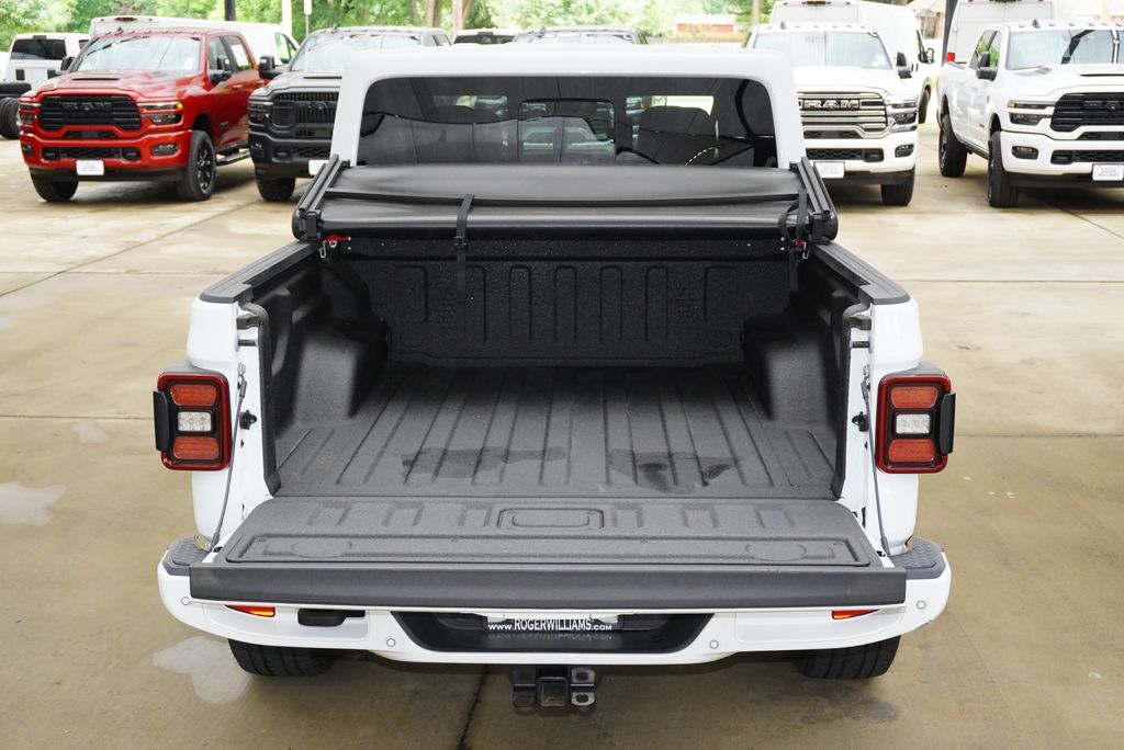 Used Car 2023 Jeep Gladiator  High Altitude For Sale Under $40,000 In Weatherford, Texas