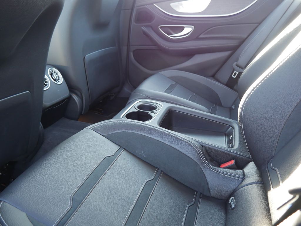 Thumbnail: 2023 Mercedes-Benz AMG GT - 23