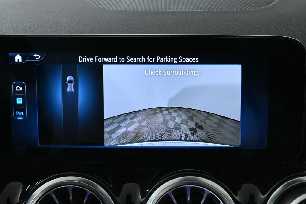 Thumbnail: 2026 Mercedes-Benz GLA - 22