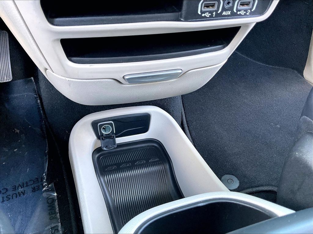 2023 Chrysler Pacifica — photo 31