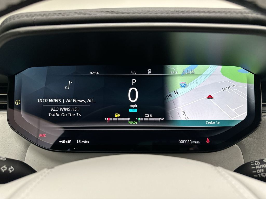 Thumbnail: 2026 Land Rover Range Rover Sport - 23