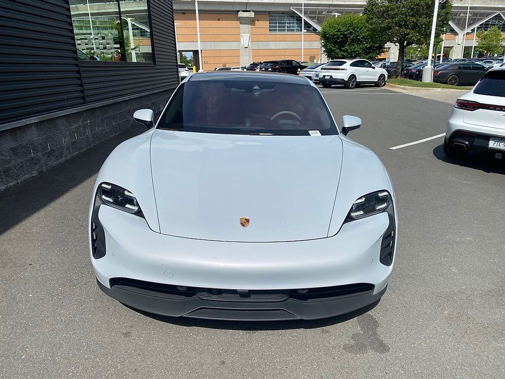 Thumbnail: 2023 Porsche Taycan - 4