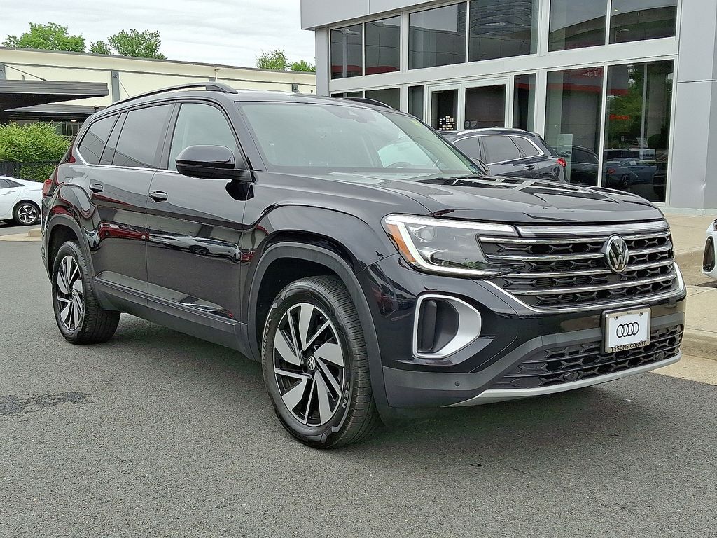 Thumbnail: 2024 Volkswagen Atlas - 3