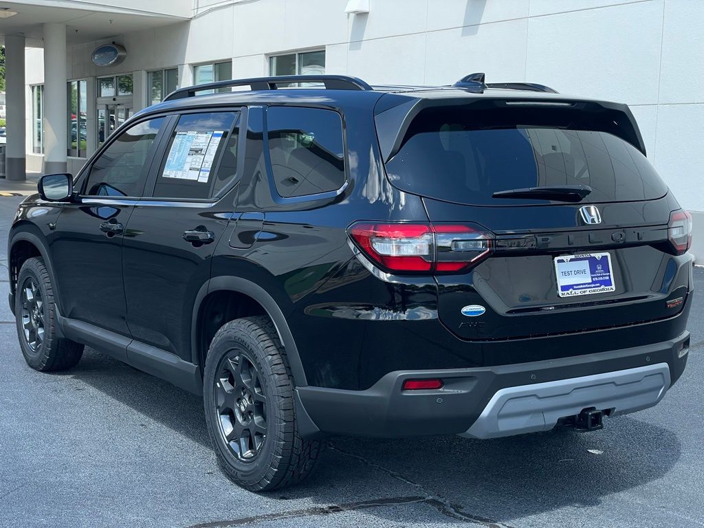 Thumbnail: 2025 Honda Pilot - 4