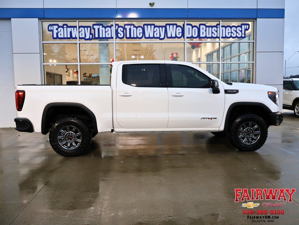 2025 GMC Sierra 1500 AT4X Crew Cab 4WD