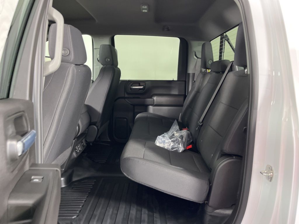 Thumbnail: 2026 Chevrolet Silverado 2500 - 24