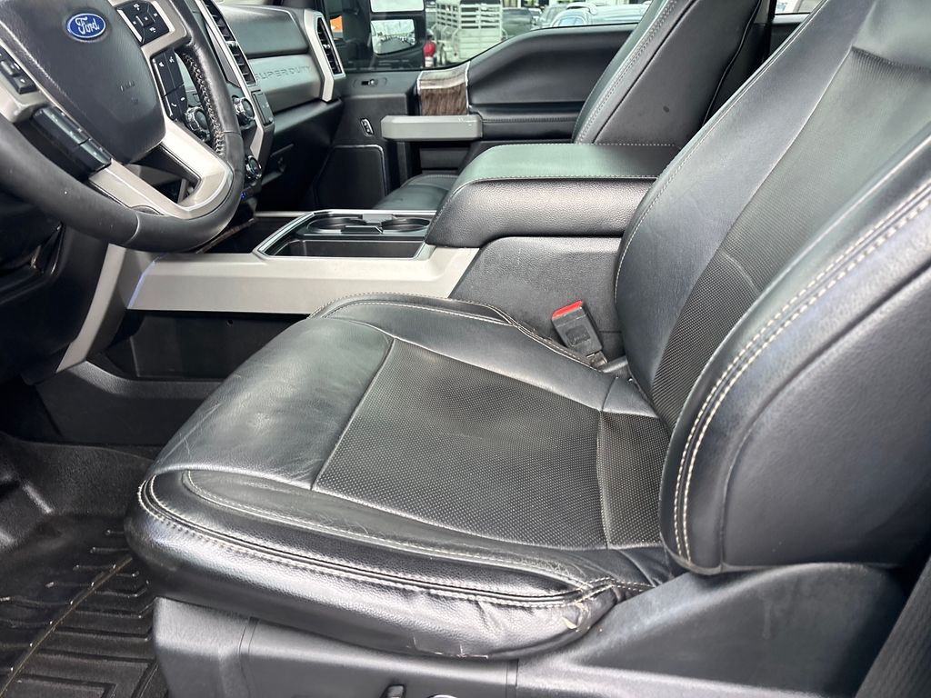 Used Car 2019 Ford F-350sd  Platinum For Sale Under $40,000 In Austin, Texas