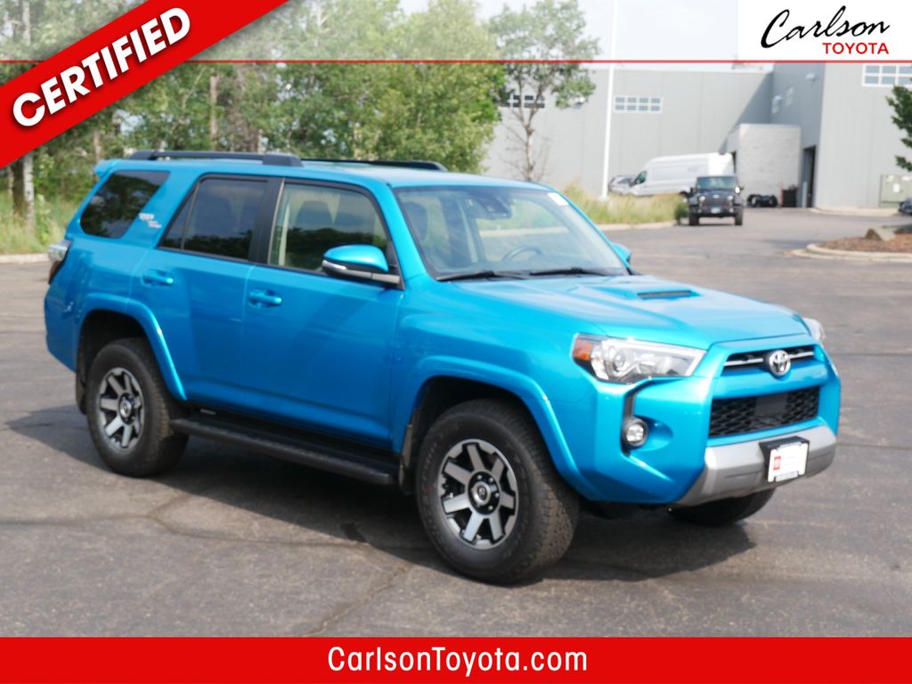 Magnetic Gray Metallic 2022 Toyota 4Runner SUV / Crossover Four-Wheel Drive 5-Speed Automatic