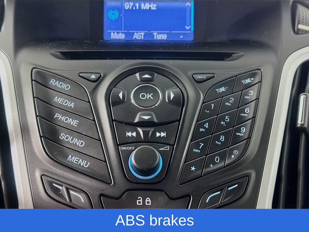 Used Car 2014 Ford Focus  Se For Sale Under $10,000 In Austin, Texas