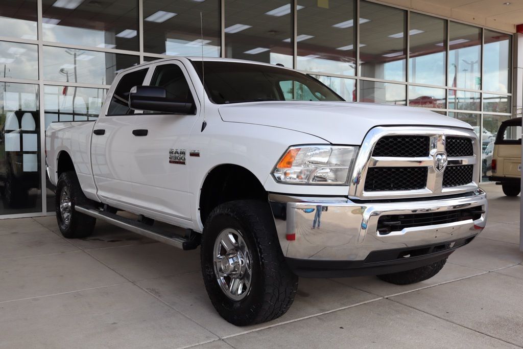 Bright White Clearcoat 2018 RAM 2500 Tradesman Crew Cab 4WD Pickup Truck Four-Wheel Drive 6-Speed Automatic